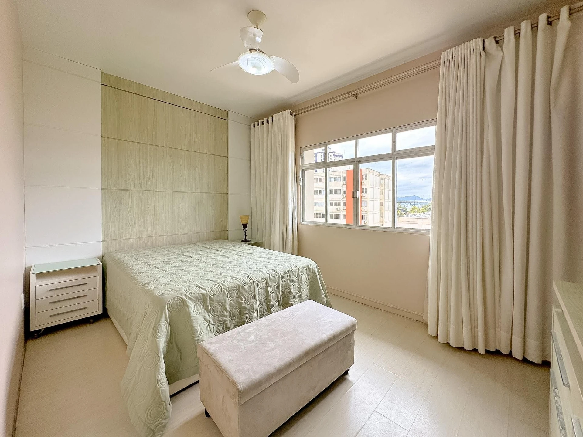 Furnished house, 250 m², with a bathtub — photo 3