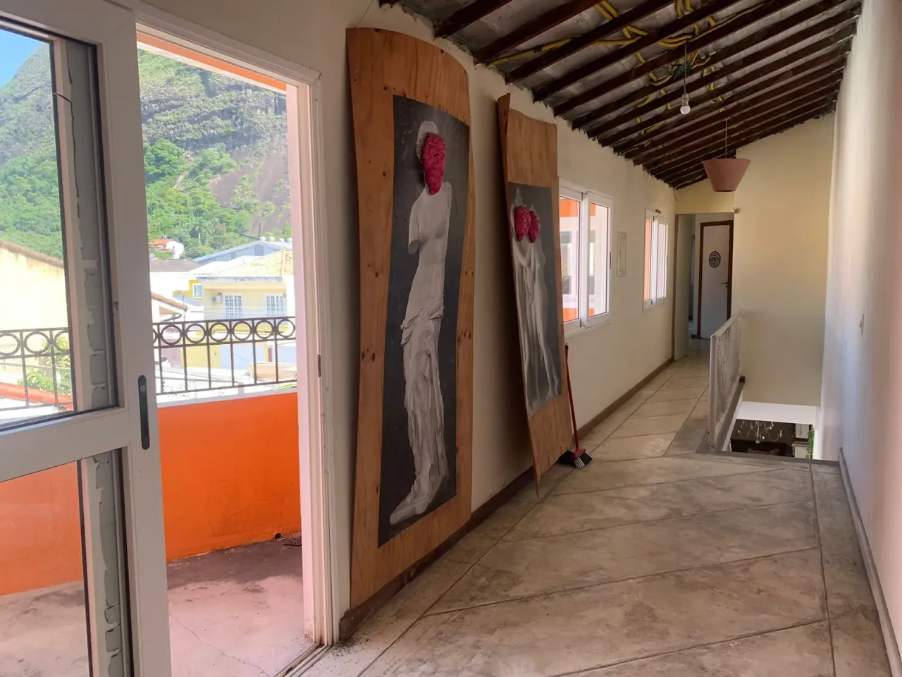 Casa com 4 dormitórios e 5 banheiros, com 3 vagas — photo 16