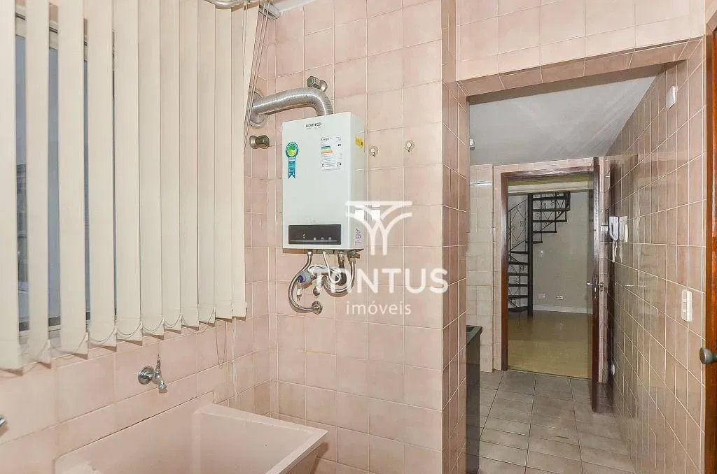 Duplex-style penthouse with 3 bedrooms and 3 baths — photo 14