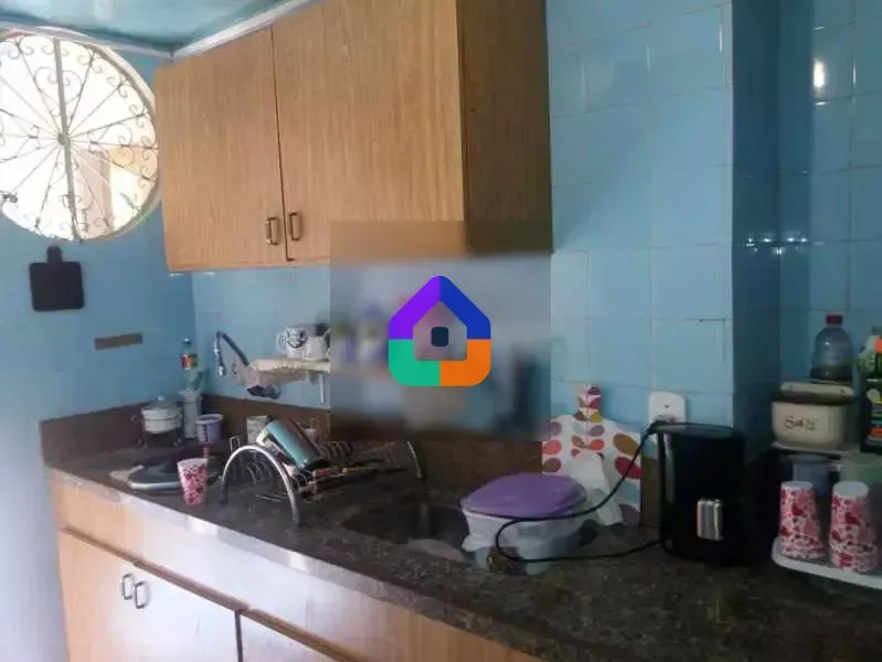 Casa com 4 quartos e 5 banheiros com ar-condicionado — photo 23