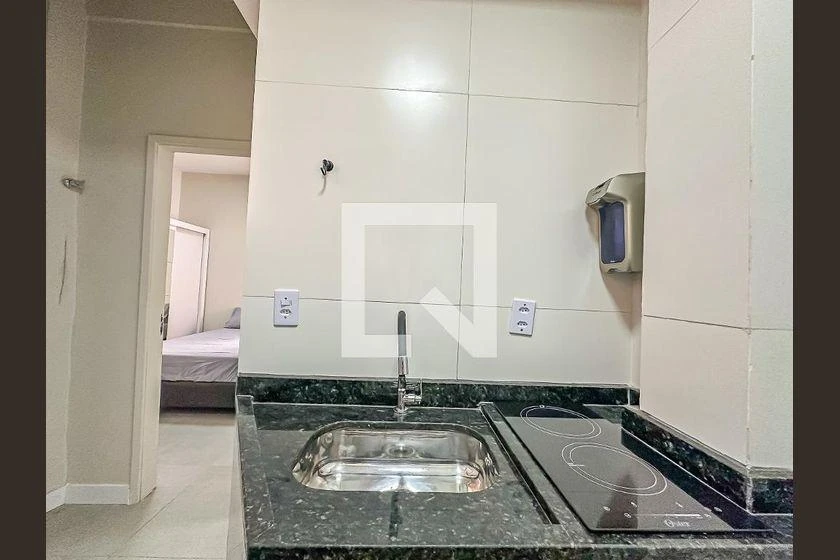 32 m² 1-bedroom apartment with a compact kitchenette — photo 33