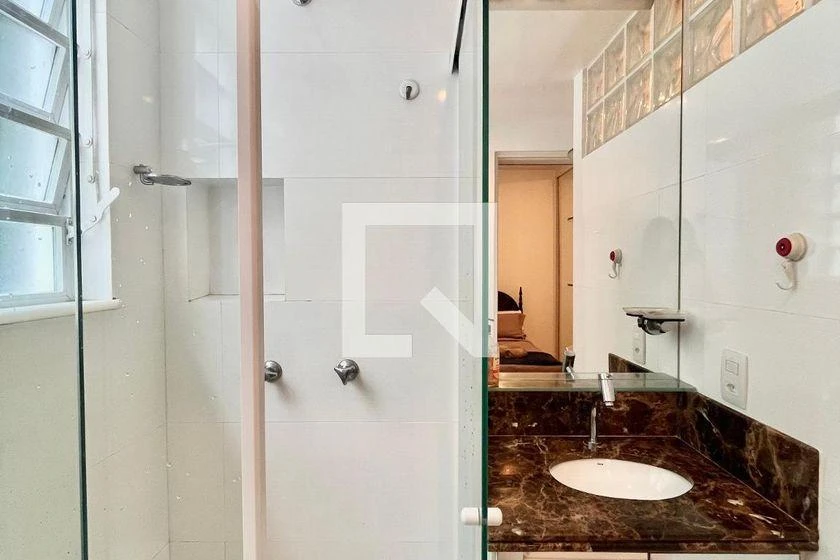 Apartamento mobiliado com 3 quartos e 3 banheiros — photo 22