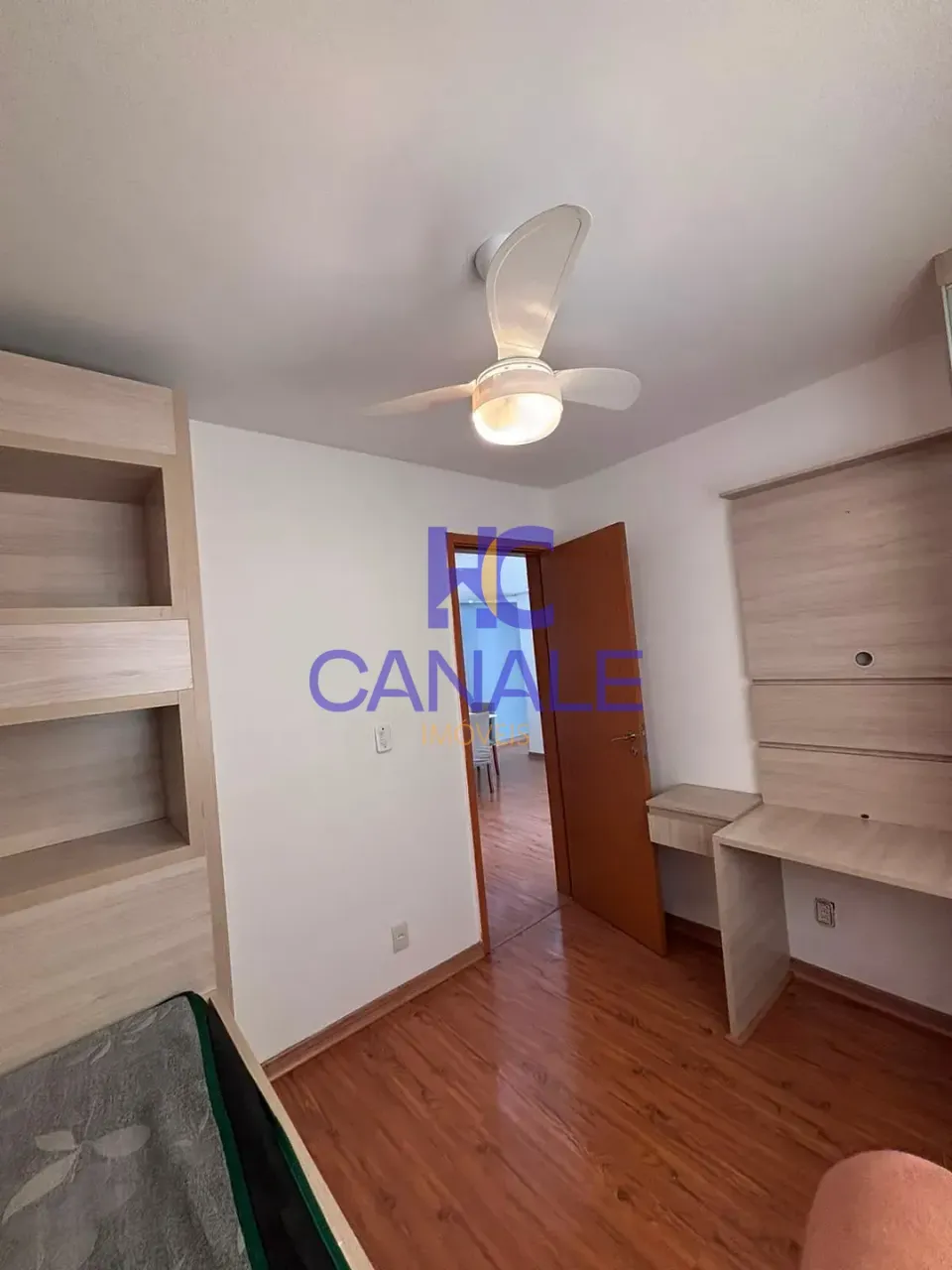 2-bedroom apartment with a closed kitchen and balcony — photo 6