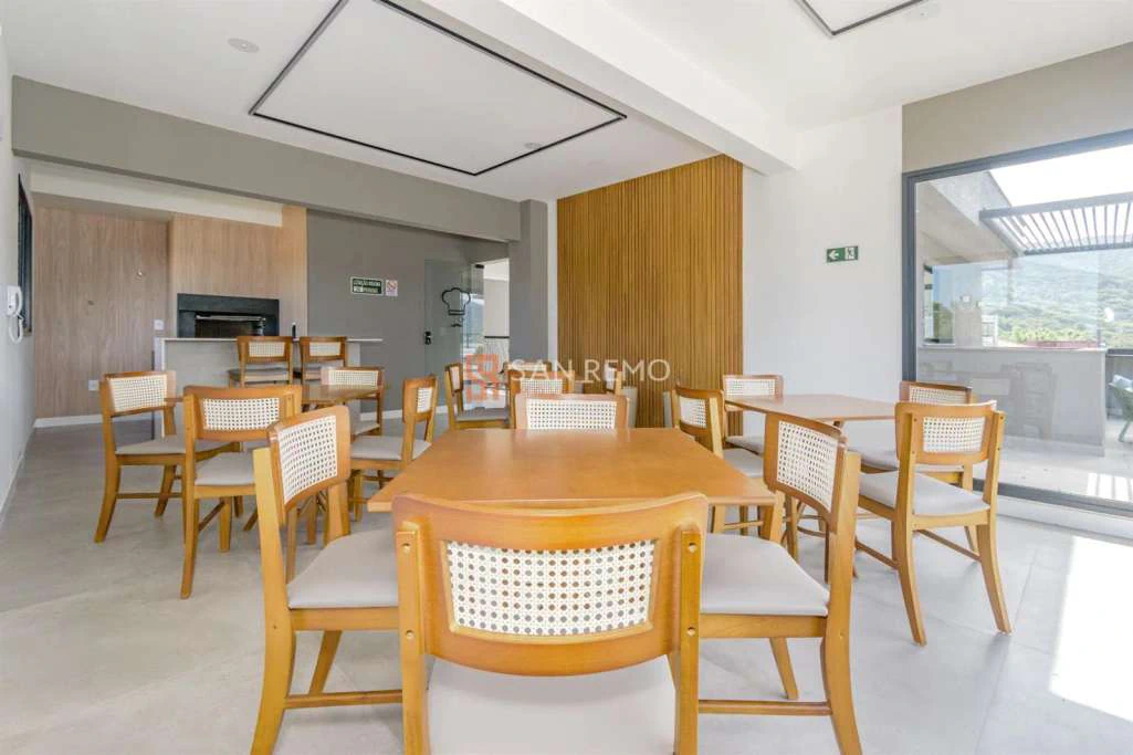 Apartamento de 2 dormitórios com varanda e churrasqueira — photo 4