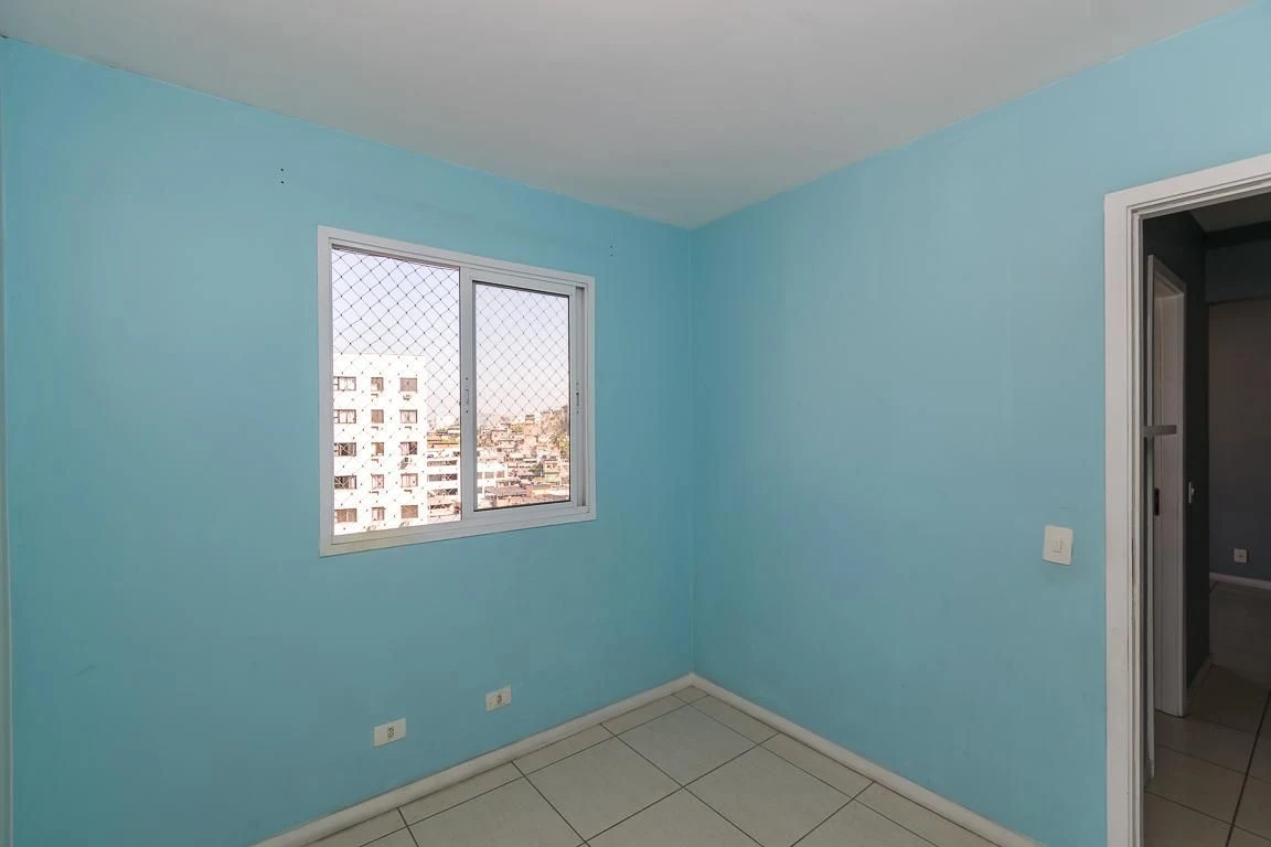 Furnished 3-bedroom apartment with 1 en-suite and balcony — photo 8