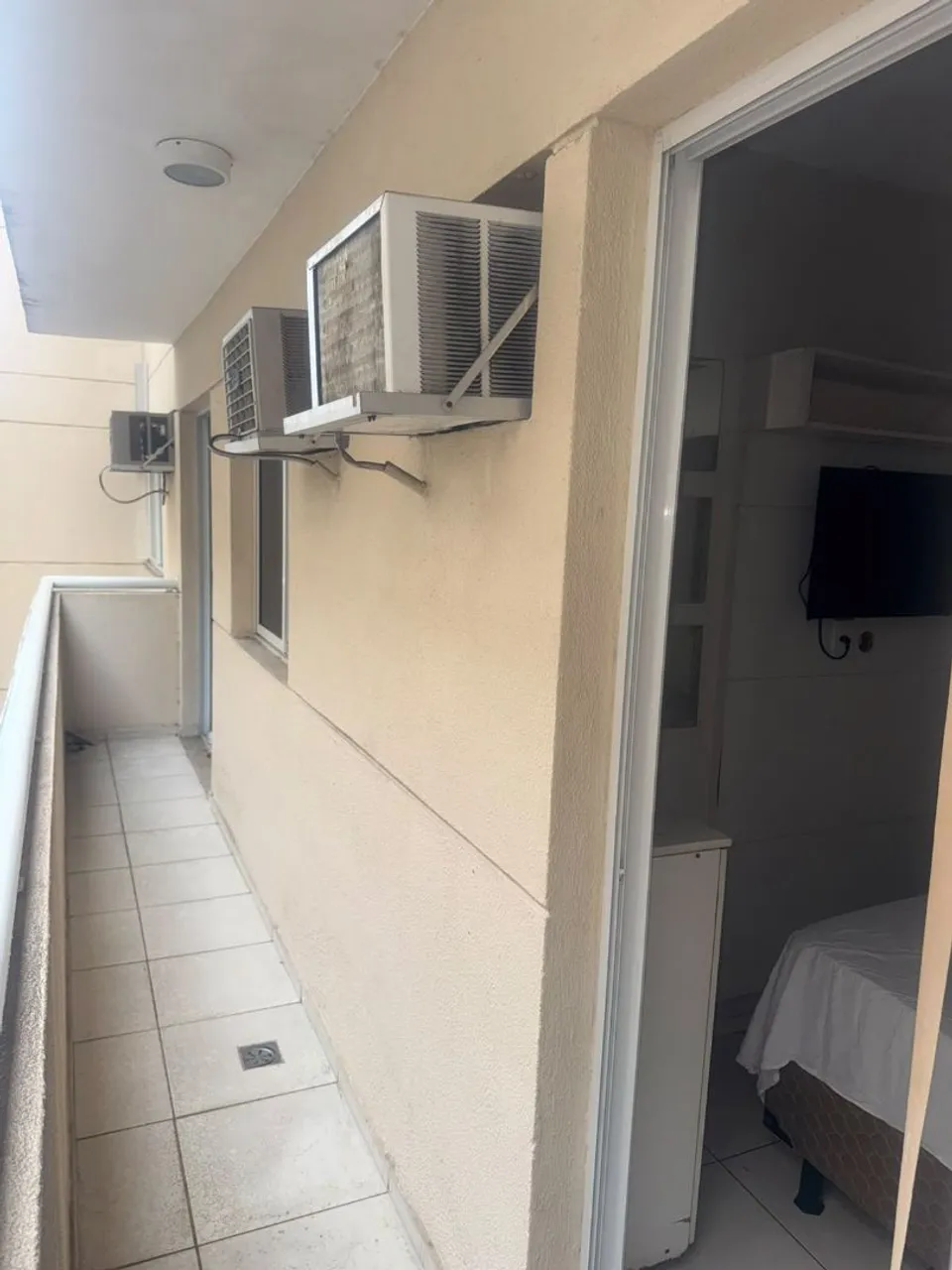 Furnished apartment with 2 bedrooms and 2 bathrooms — photo 12