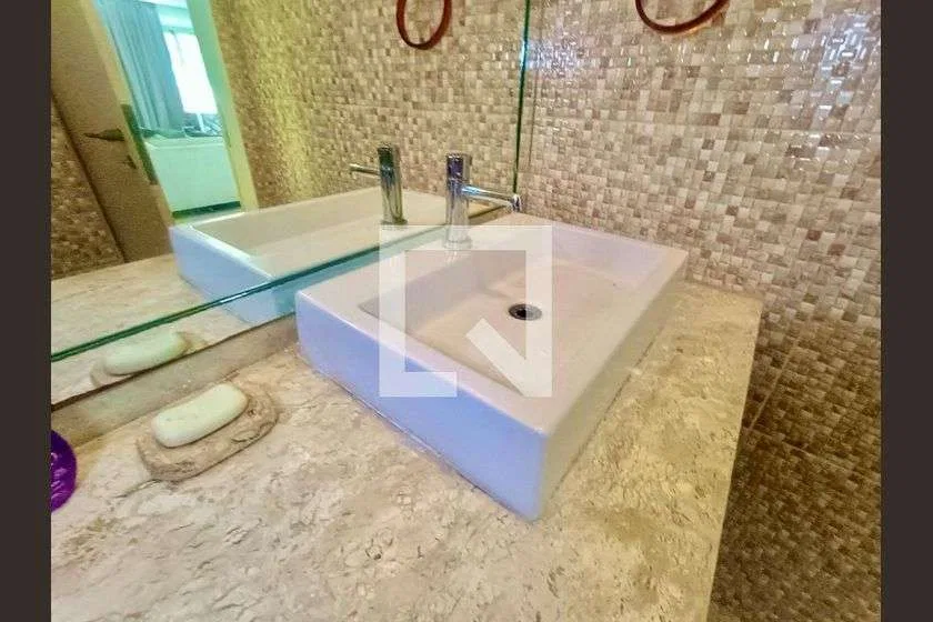 Apartamento de 4 quartos com cozinha integrada e 280 m² — photo 21