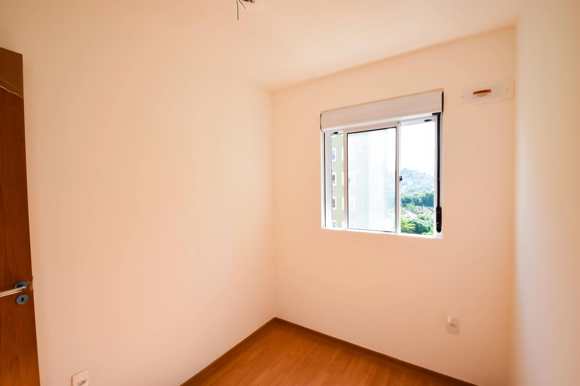 Mountain view in a 2-bedroom apartment, 42 m² — photo 26