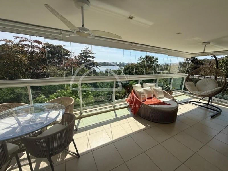 Apartamento de 227 m² com varanda e 5 quartos — photo 5