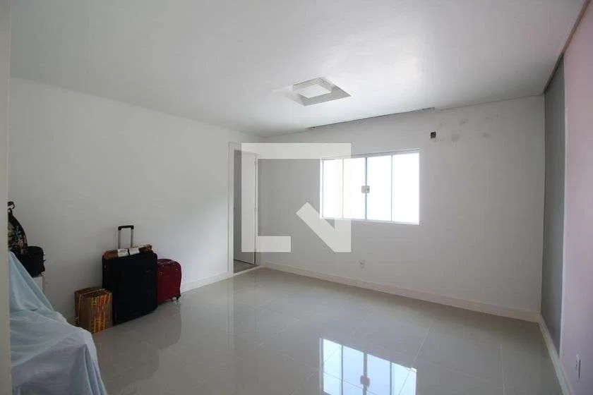 Condominium house with 4 bedrooms and 329 m² — photo 19
