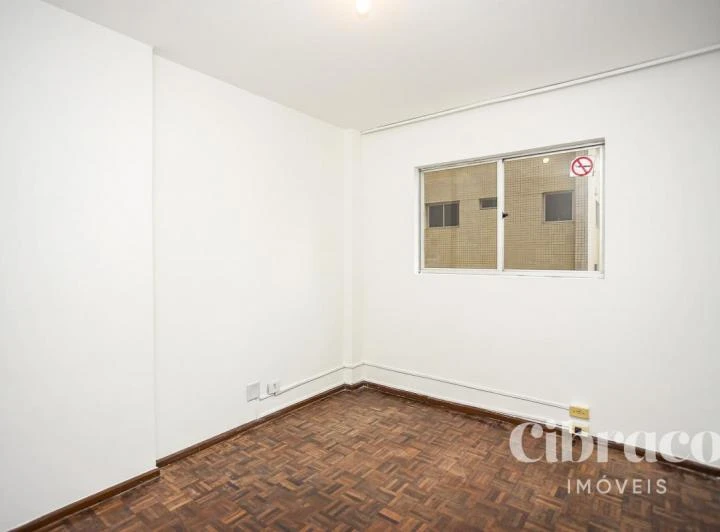 Квартира 45 м² без меблів з 1 спальнею — photo 7