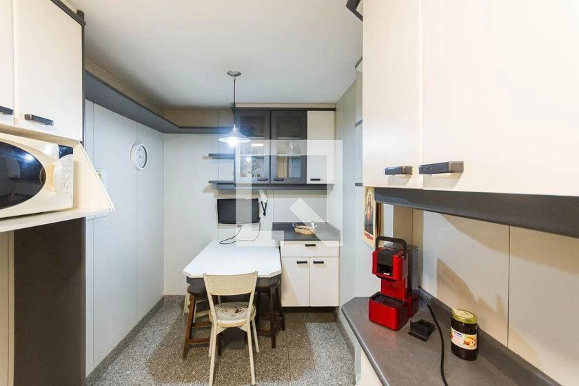 Apartamento para aluguel com 4 quartos e 156 m² — photo 5