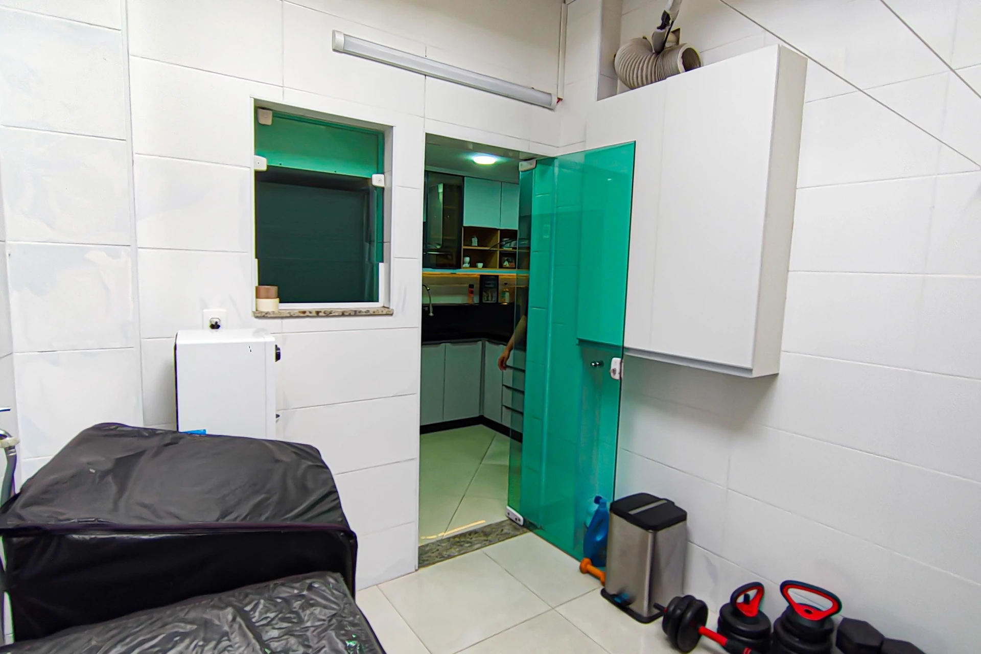 170 m² house with a dishwasher and a bathtub — photo 49