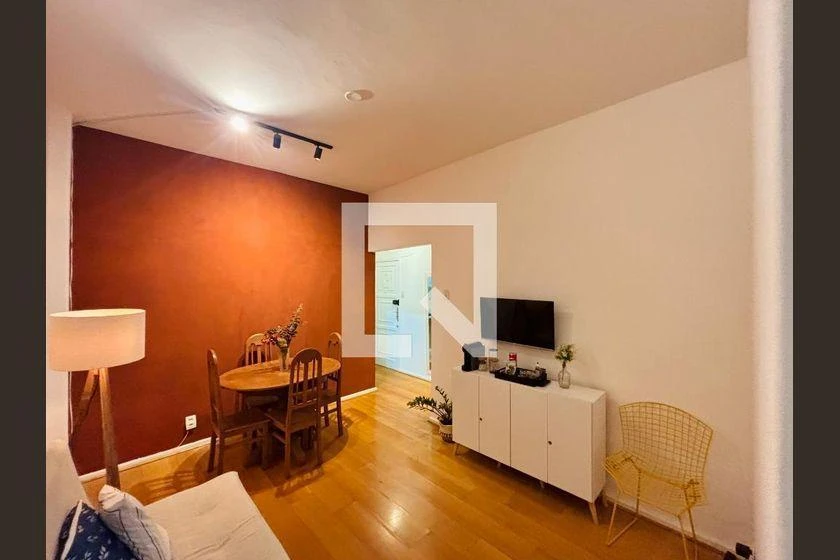 Furnished 1-bedroom apartment, 44 m²