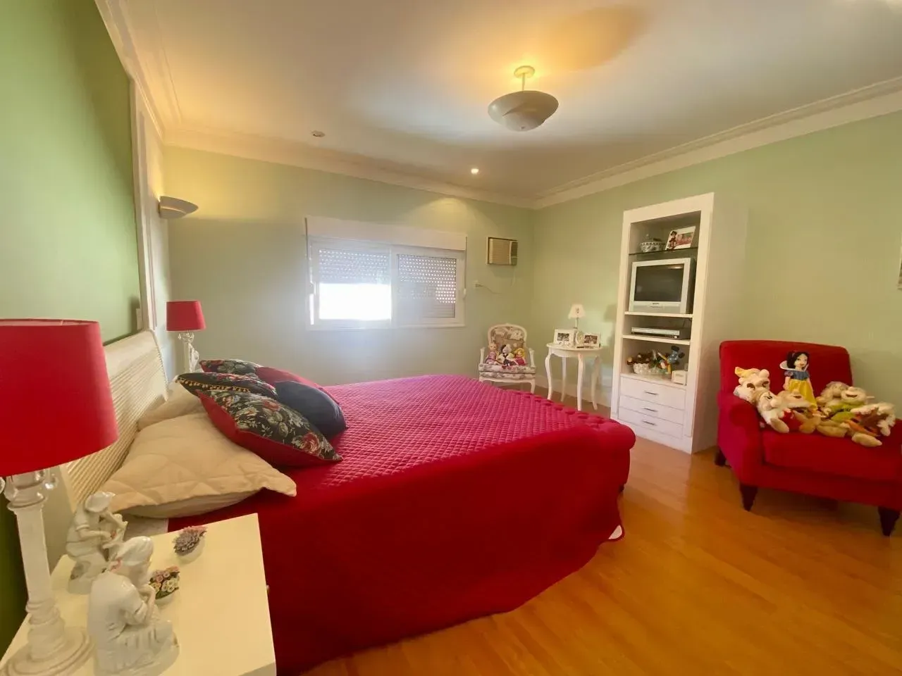 Furnished house with 4 bedrooms and 4 bathrooms — photo 5