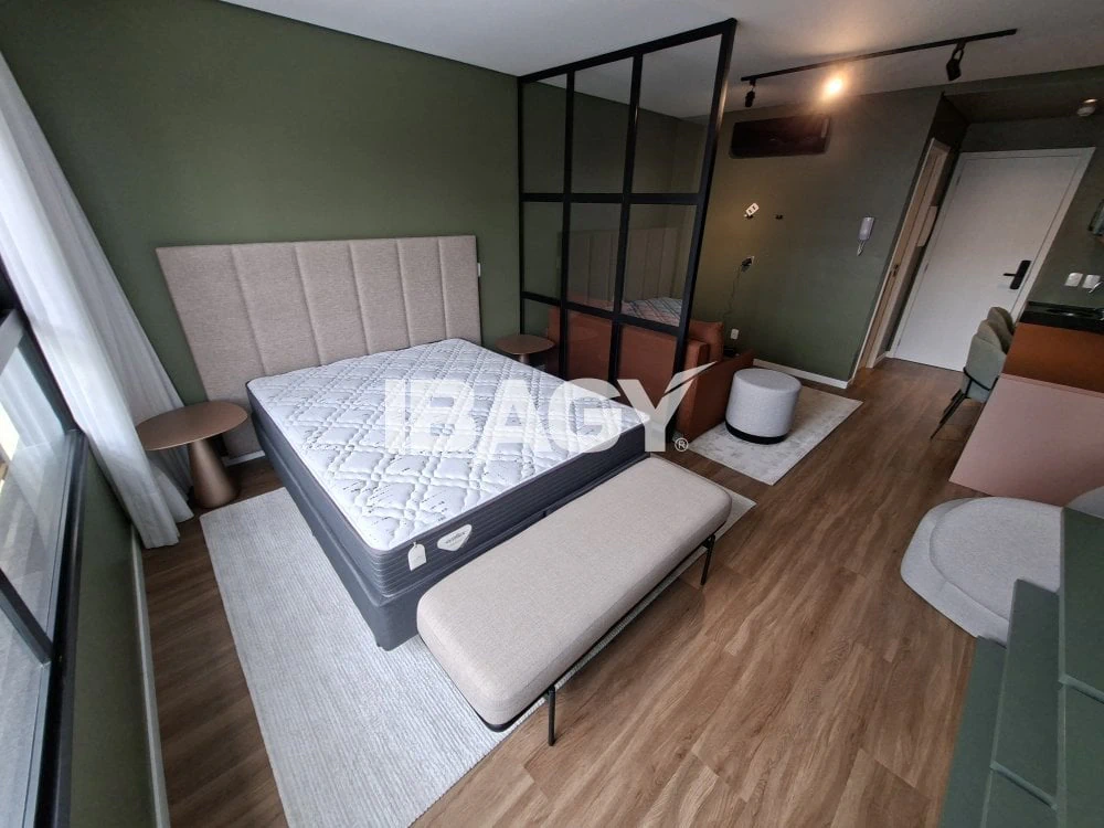 30 m² apartment with 1 bedroom and tall windows — photo 53