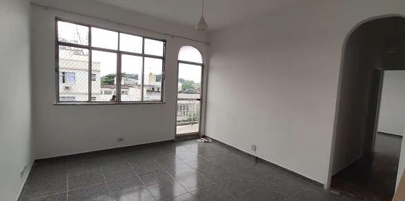 Apartamento com 2 quartos e varanda, 1 vaga — photo 2