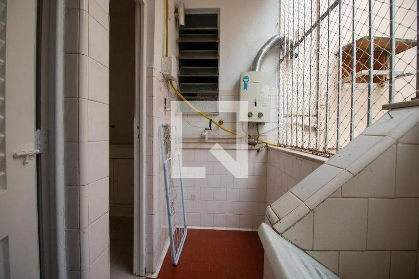 Засклений балкон та 3 спальні: квартира 92 м² — photo 21