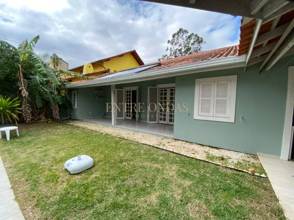 Home office in a 3-bedroom house, 170 m² — photo 49