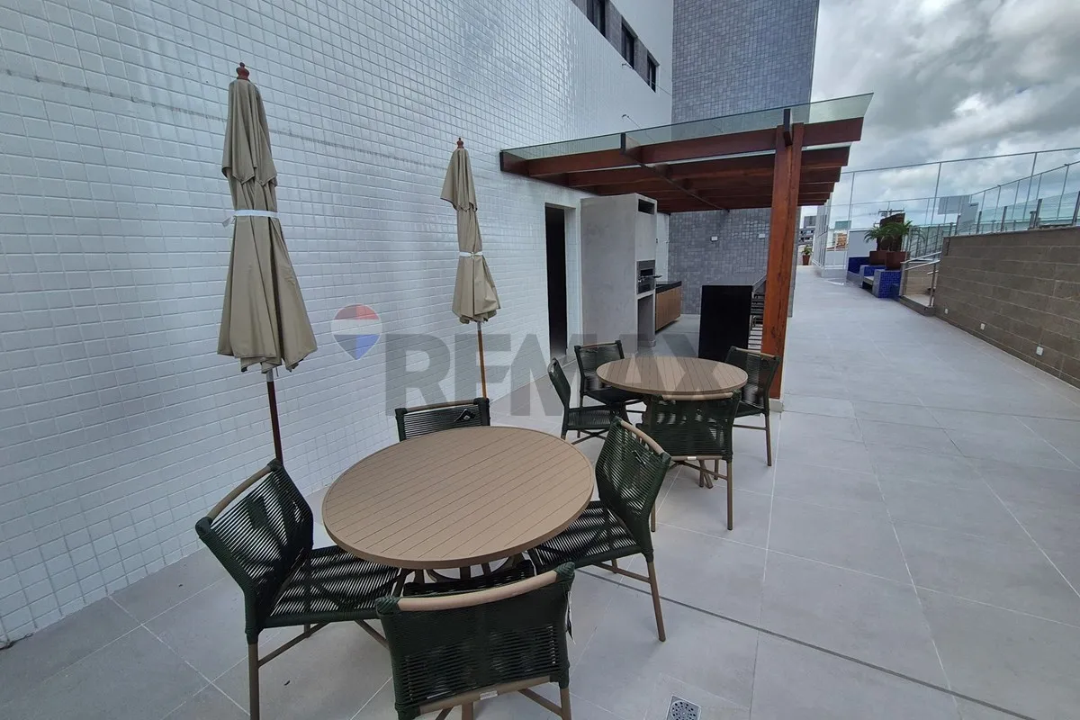 3-bedroom apartment in a building with a gym — photo 11