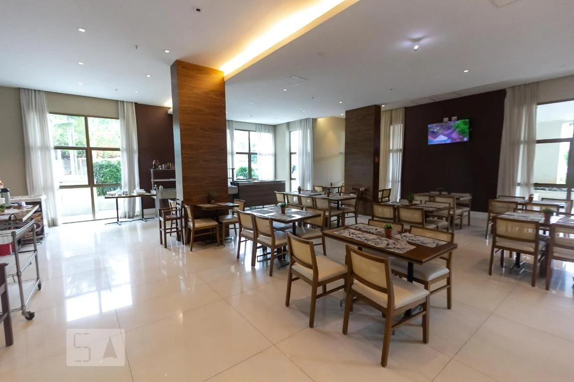 Furnished 1-bedroom apartment with private garden — photo 39