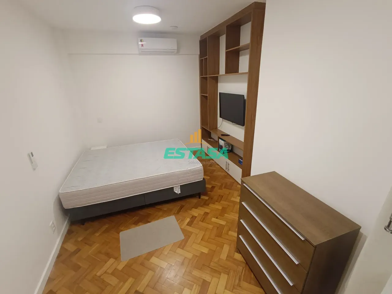 Furnished apartment with 3 bedrooms and 2 bathrooms — photo 3