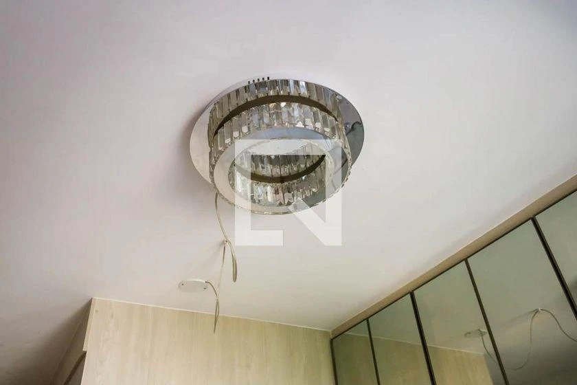 2-bedroom apartment in a building with a gym — photo 45
