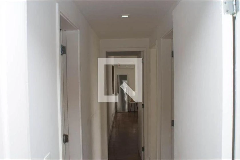 Furnished apartment, 105 m², with floor-to-ceiling windows — photo 34