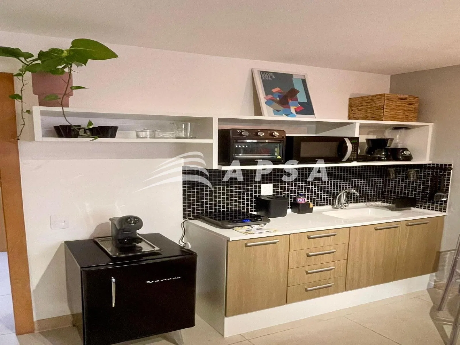 Студия 27 м² со стиральной машиной и панорамными окнами — photo 15