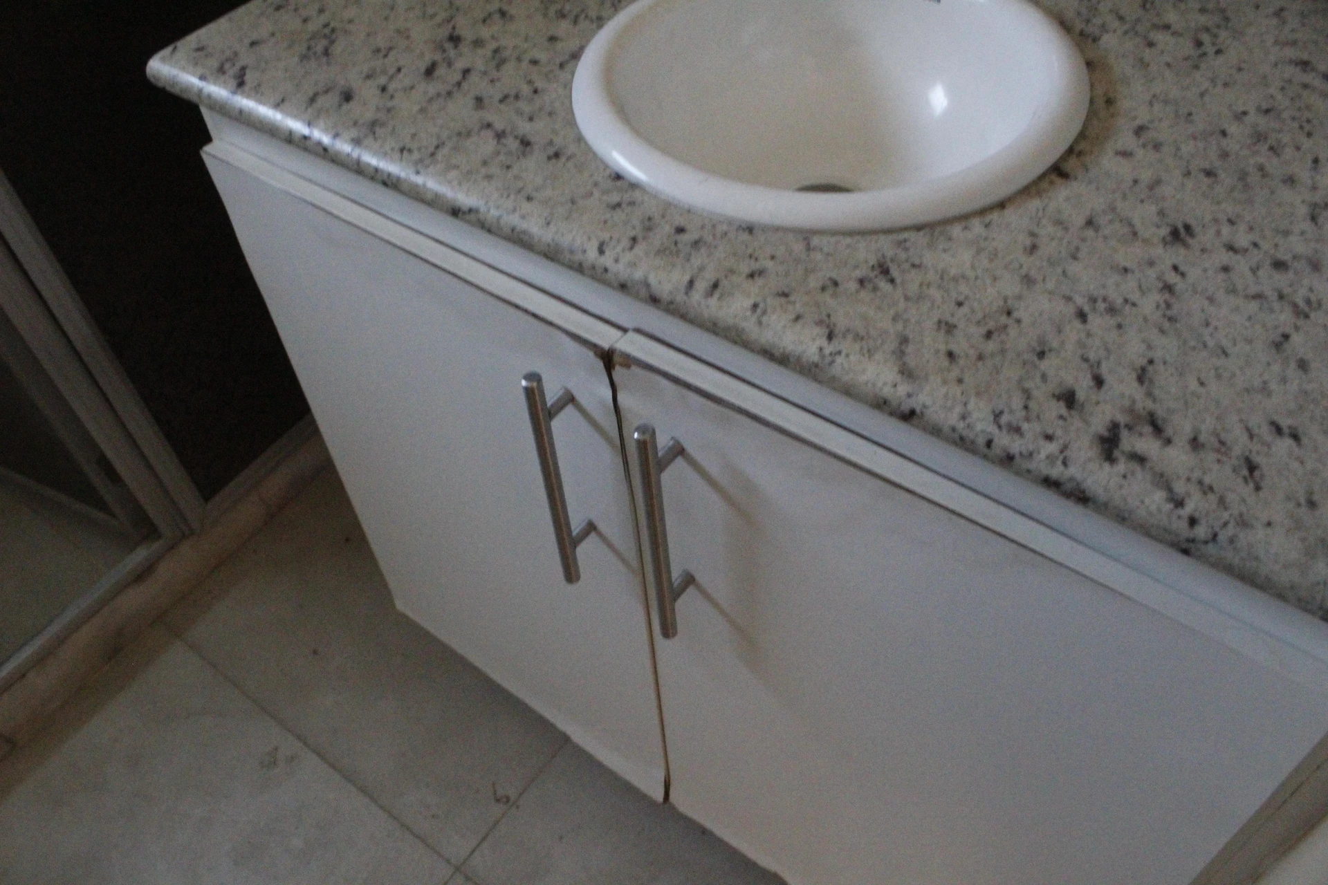 Rental apartment with 4 bedrooms and a balcony — photo 23