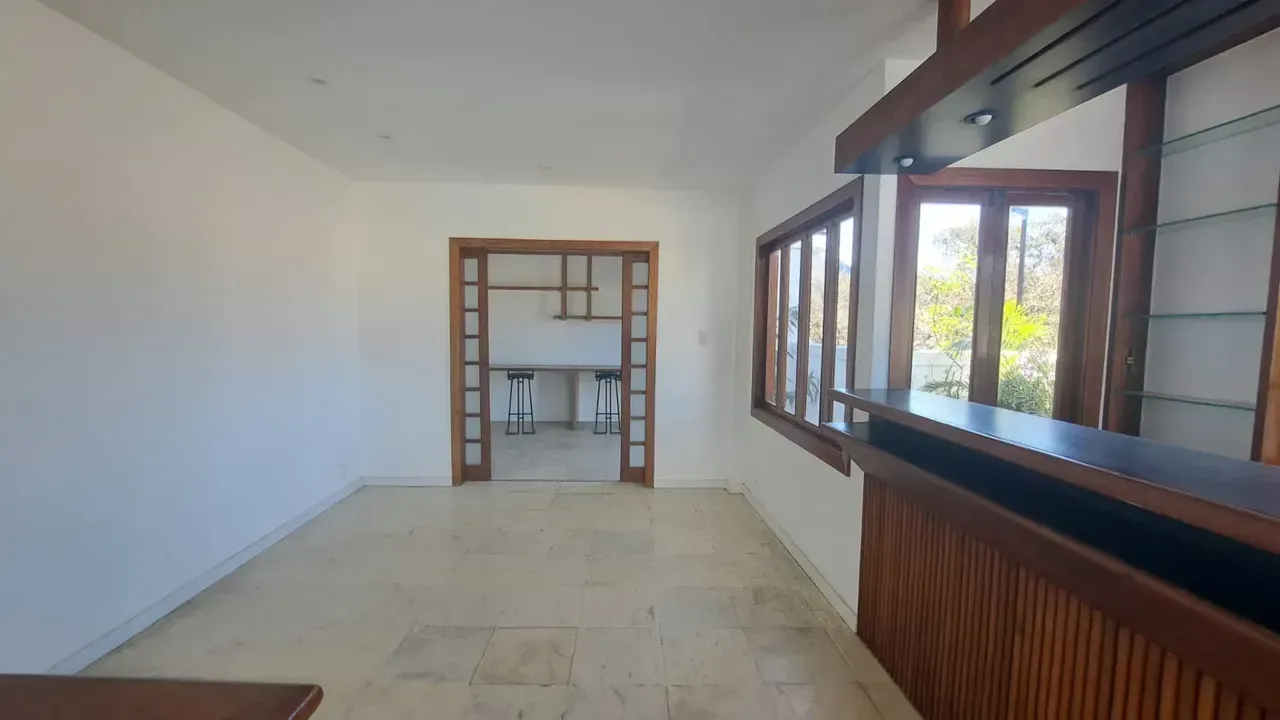177 m² duplex with 2 bedrooms, 3 bathrooms — photo 11