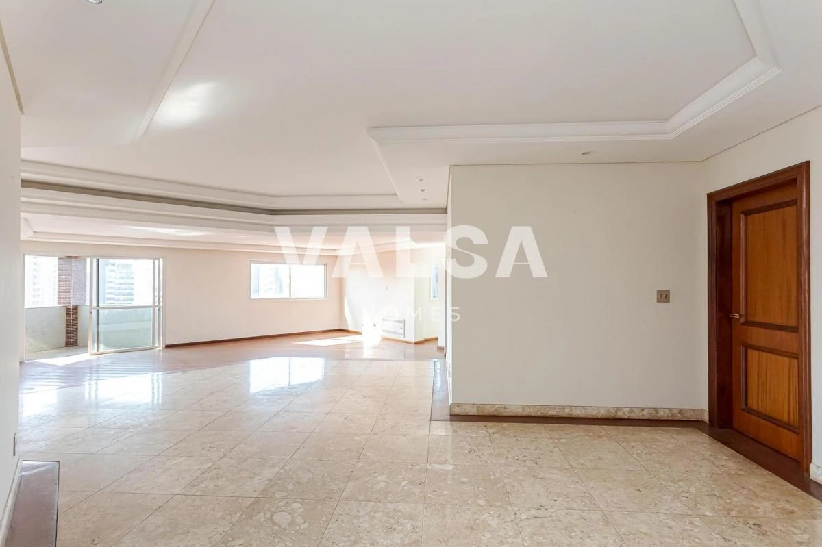 Ванна та 4 спальні: квартира 441 м² — photo 7