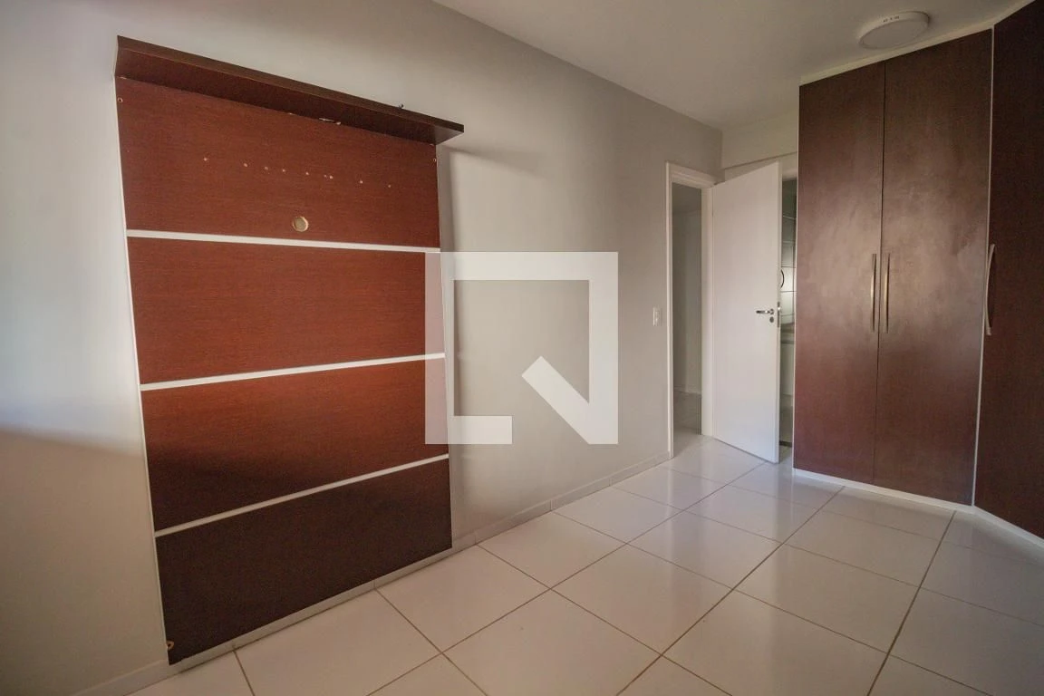 Furnished apartment, 75 m², with a walk-in closet — photo 13