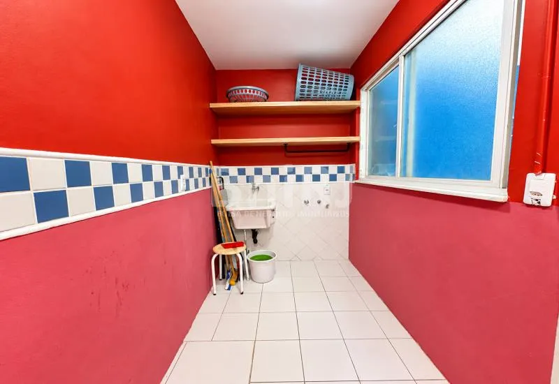 Apartment, 70 m², with wood or laminate floors — photo 26