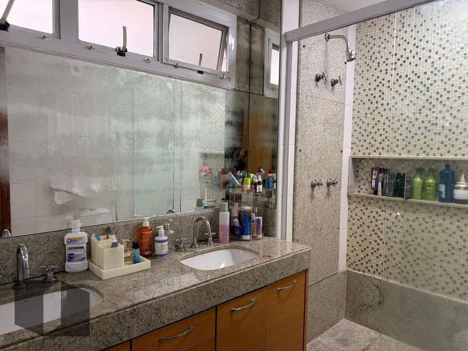Furnished penthouse with 4 bedrooms and 3 bathrooms — photo 25