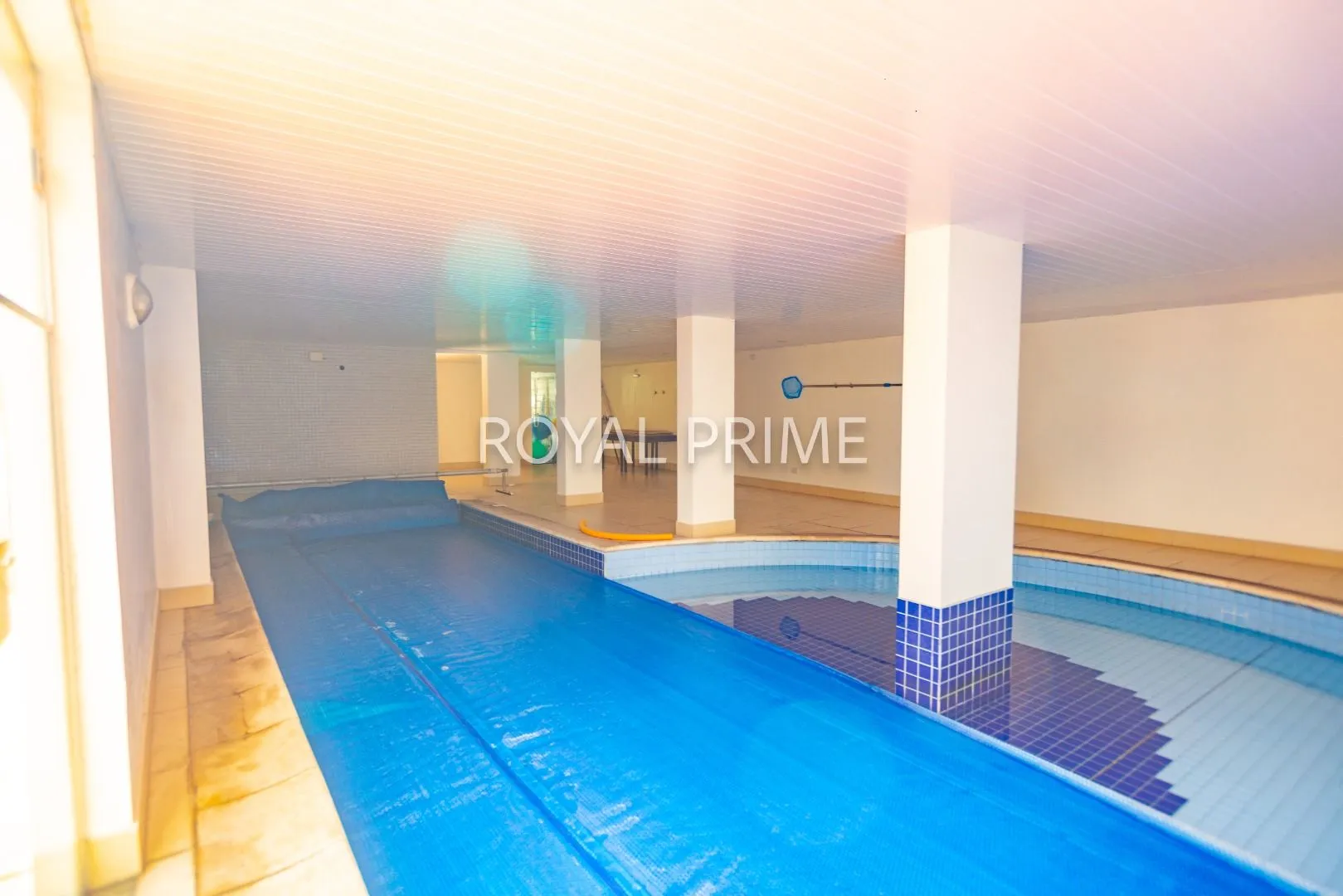 Apartamento de 3 dormitorios con cocina abierta y BBQ privado — photo 34