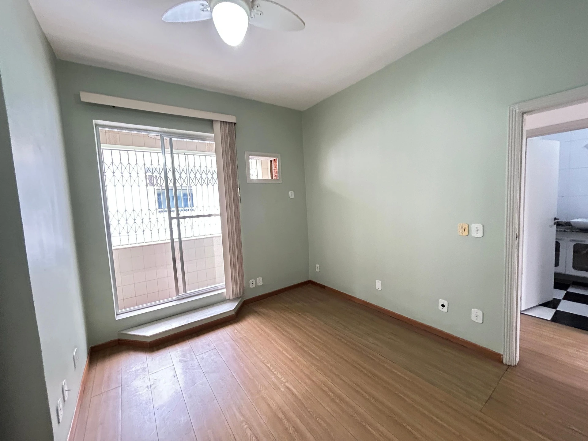Home office in a 3-bedroom house, 150 m² — photo 8