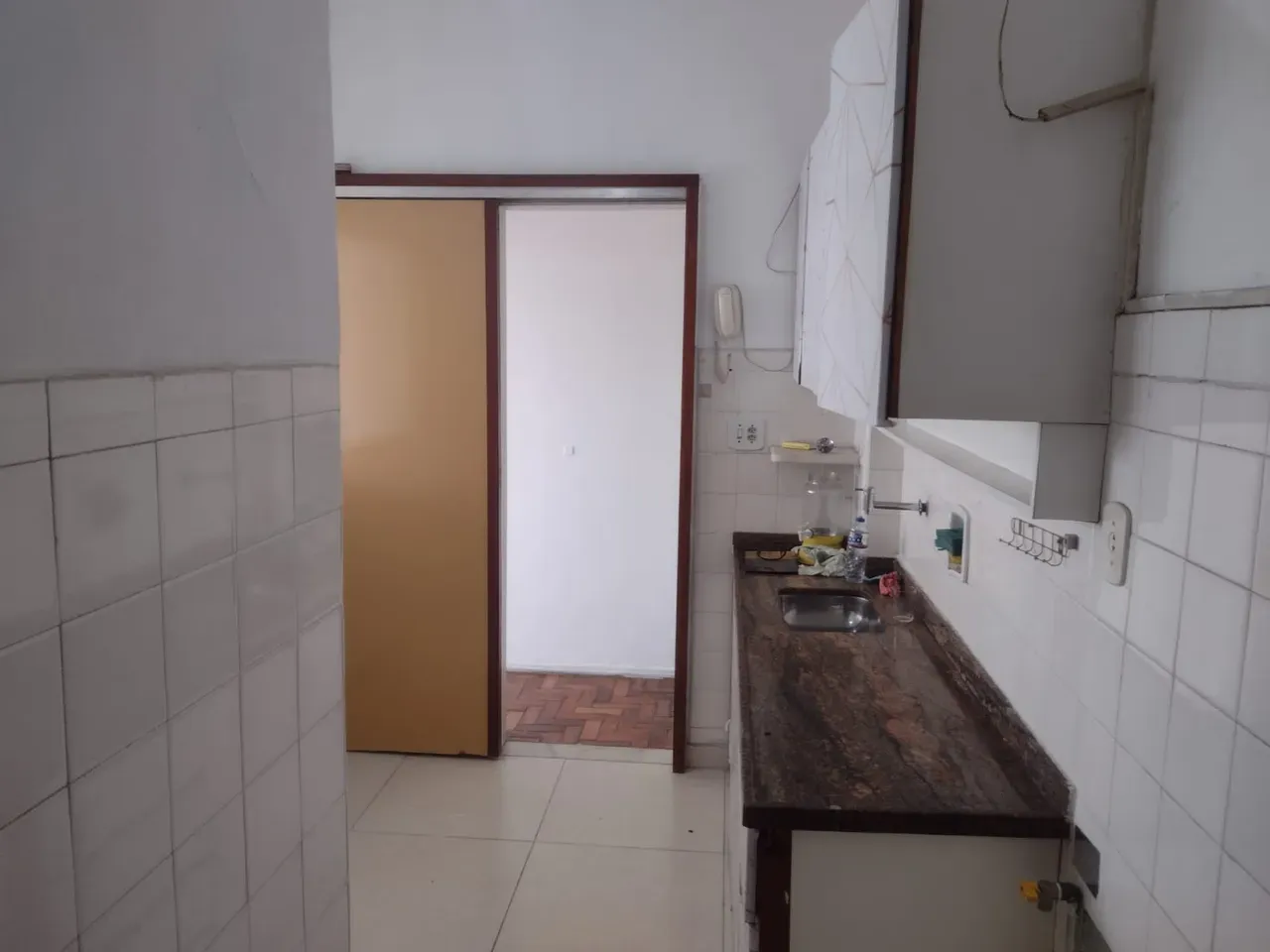 Apartment on the 1st floor with wood or laminate floors — photo 21