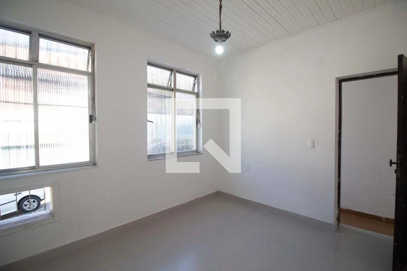 Casa sem mobília com cozinha separada e 85 m² — photo 8