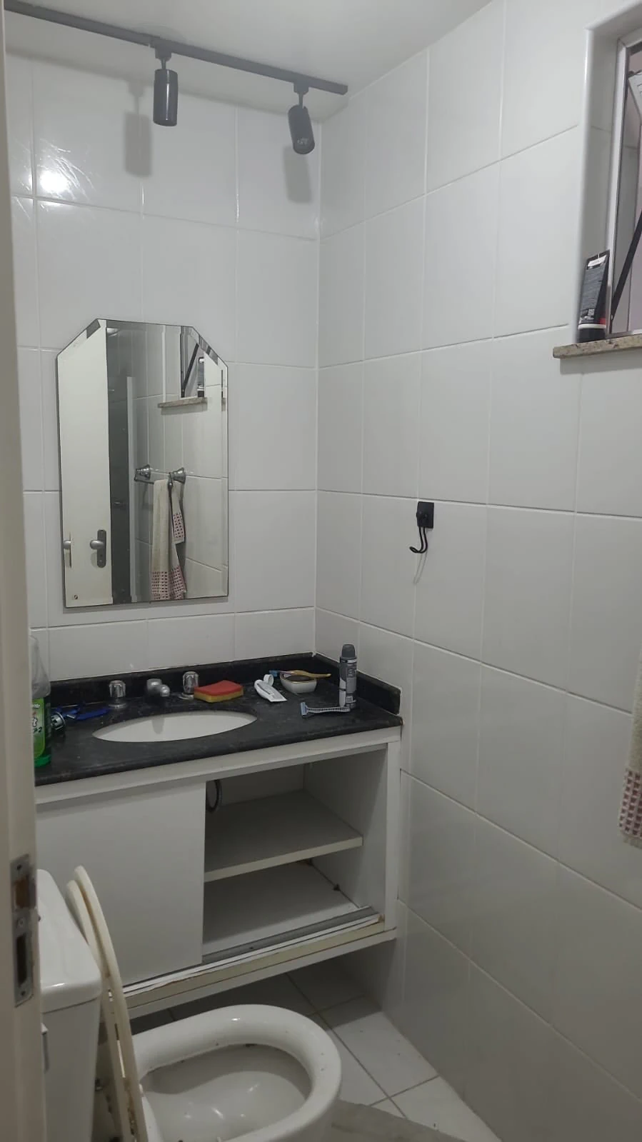 Стиральная машина и 3 спальни: квартира 55 м² — photo 26