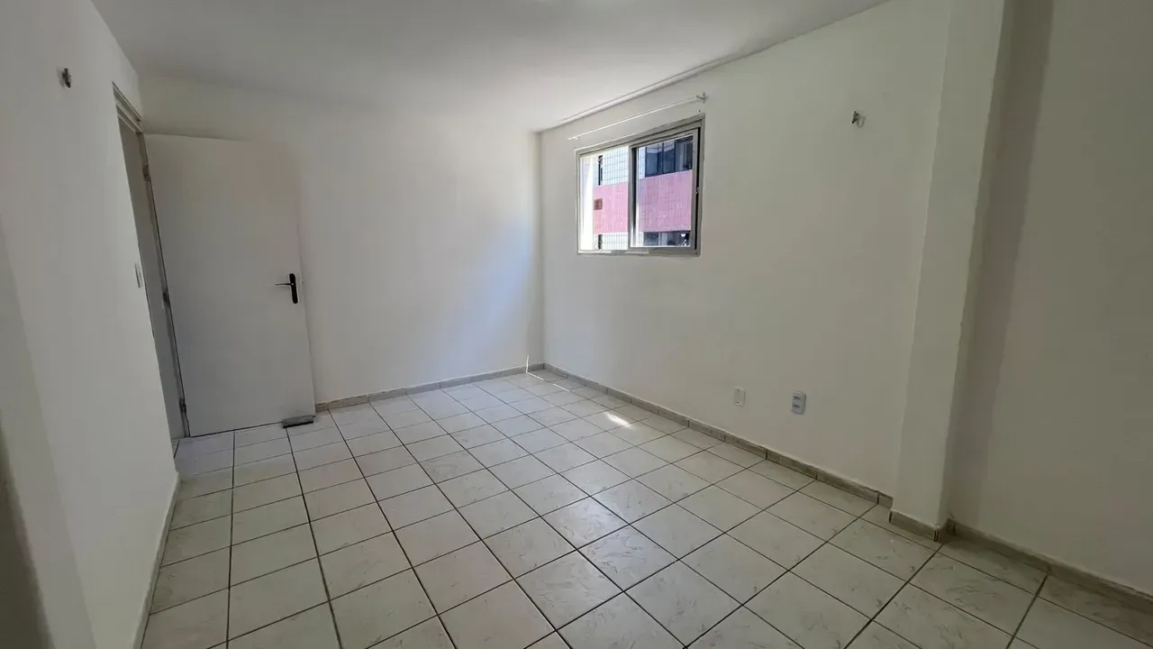 135 m² apartment with 4 bedrooms and 1 en-suite — photo 8