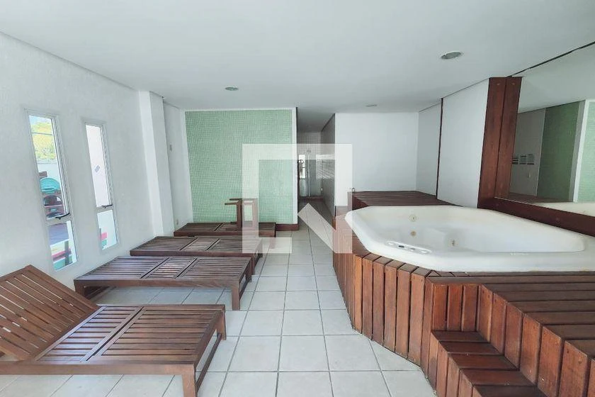 3-bedroom apartment with balcony and 2 parking spots — photo 49