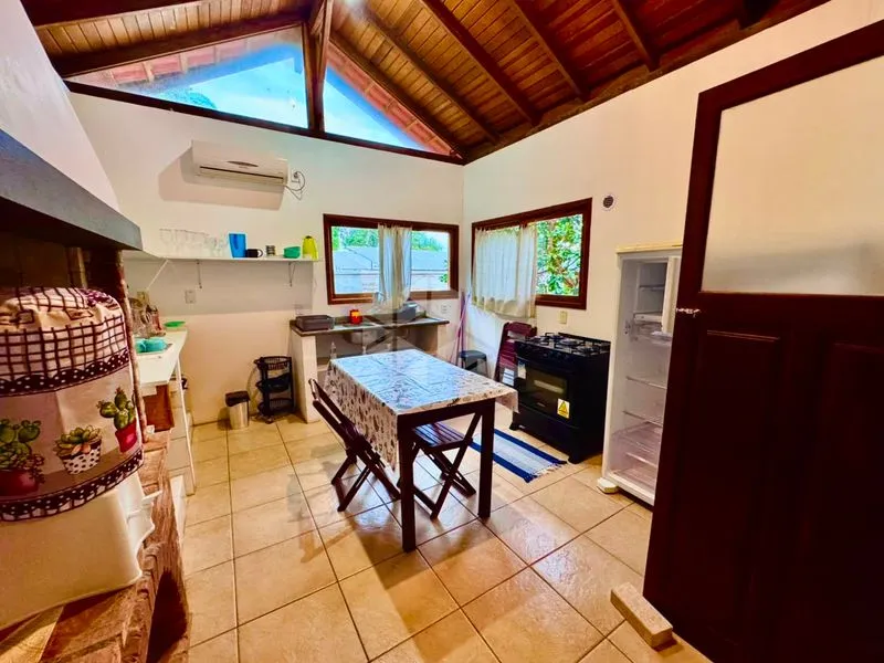 Furnished 80 m² loft with views of water — photo 18