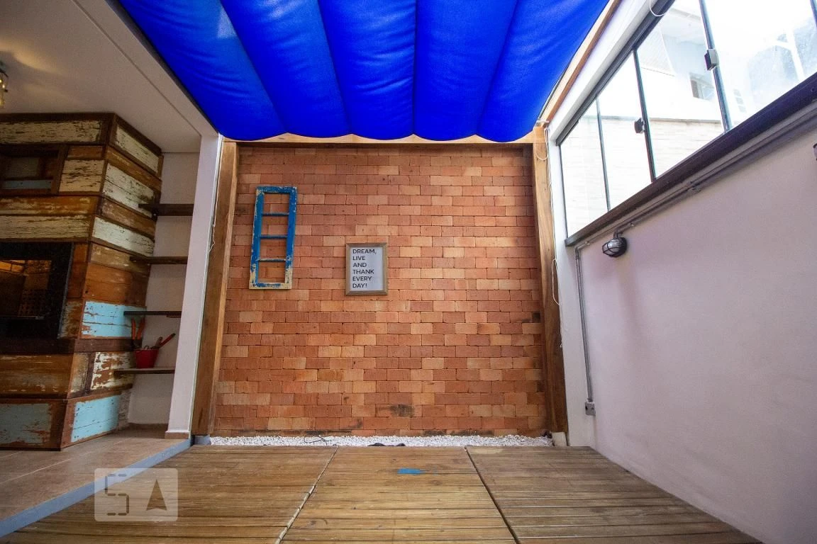 House with 3 bedrooms and a private garden — photo 38