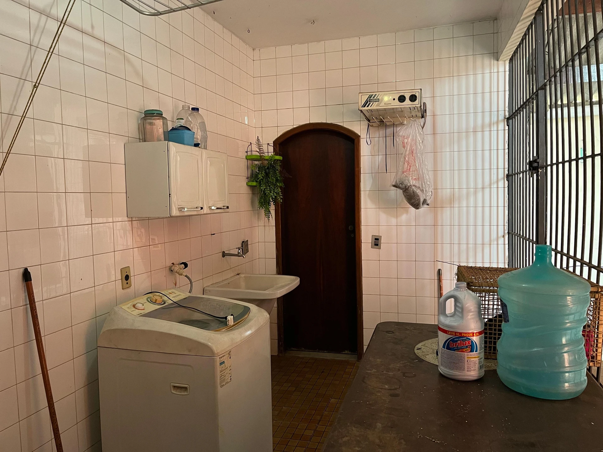 Casa sem mobília com 4 suítes e 7 banheiros — photo 13