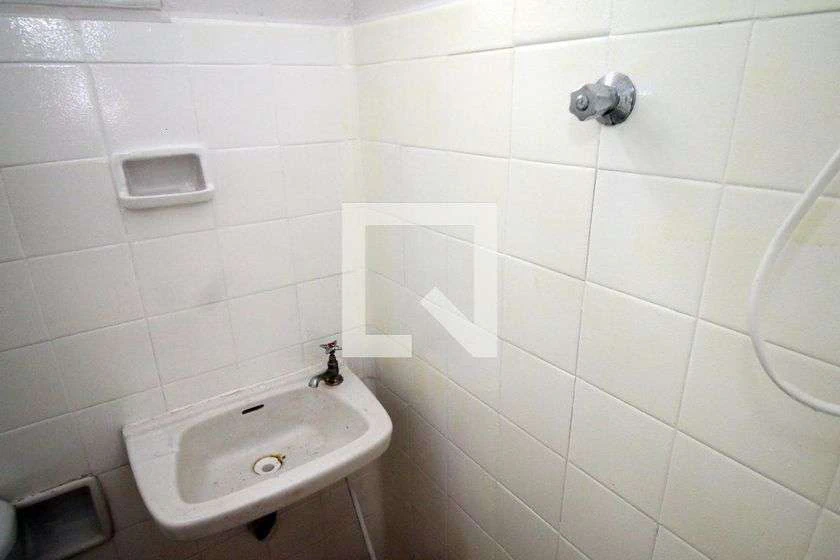 Casa sem mobília com 1 quarto e jardim privativo — photo 12