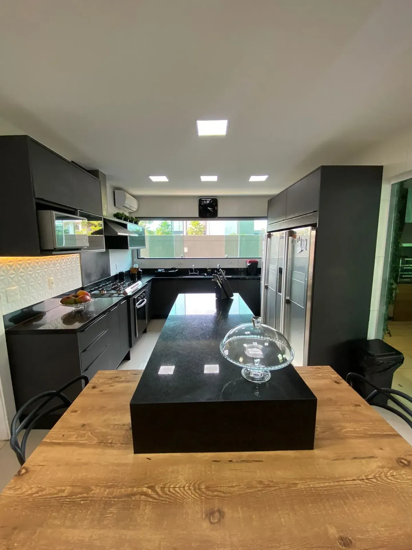 Casa mobiliada em condomínio com 5 quartos e 5 banheiros — photo 36