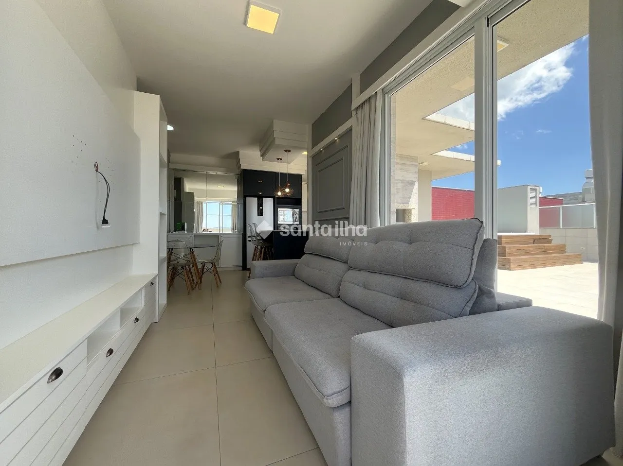 Duplex apartment with 219 m², 3 bedrooms and open-plan kitchen — photo 13