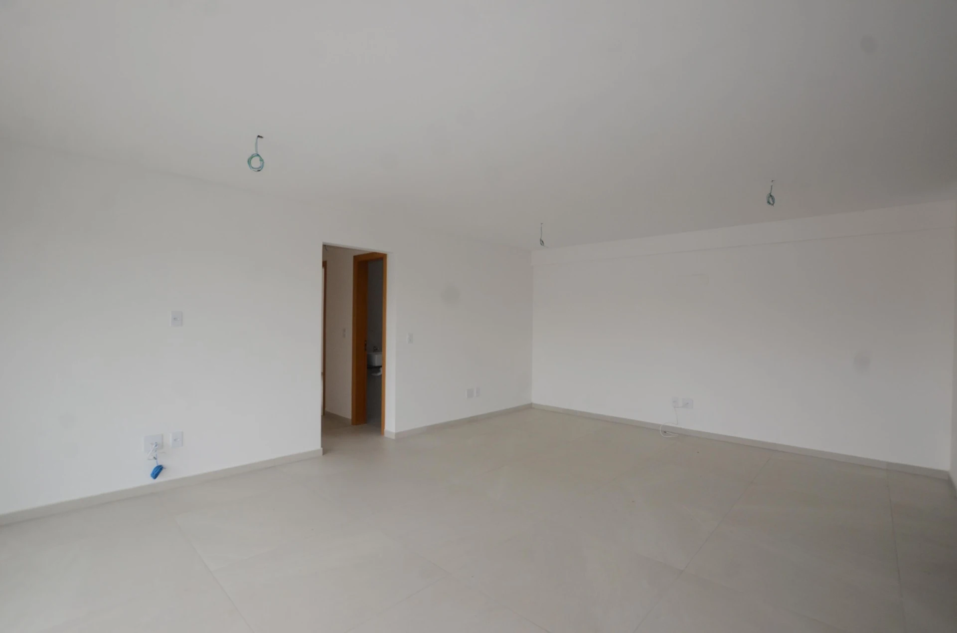 2-bedroom apartment with a mountain view in Rio de Janeiro — photo 42