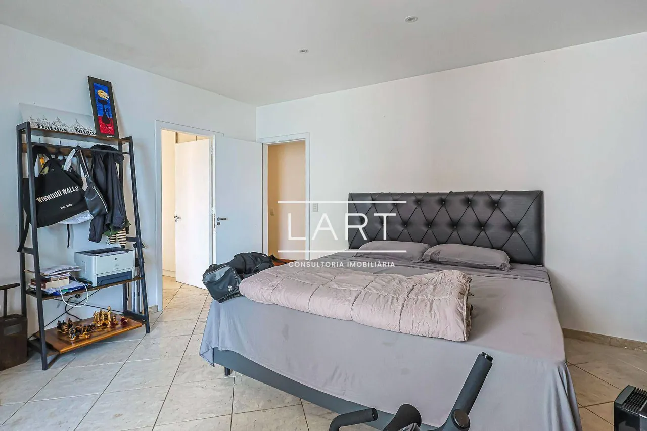 Furnished 4-bedroom apartment with 5 bathrooms — photo 6